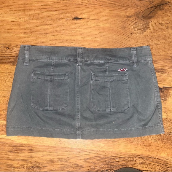 Hollister Y2K micro mini low waist khaki skirt - Picture 2 of 3